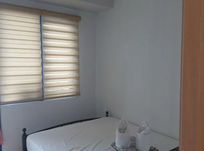 Sea Res Mall Of 2bedroom By Elsie D *